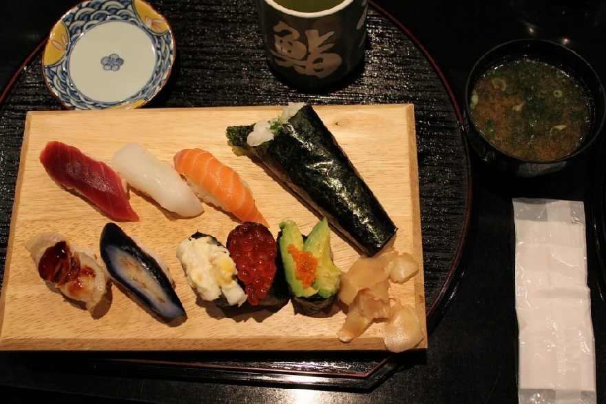 Delicious Sushi like at the restaurant Toufuya ukai with delivery service in tokyo.